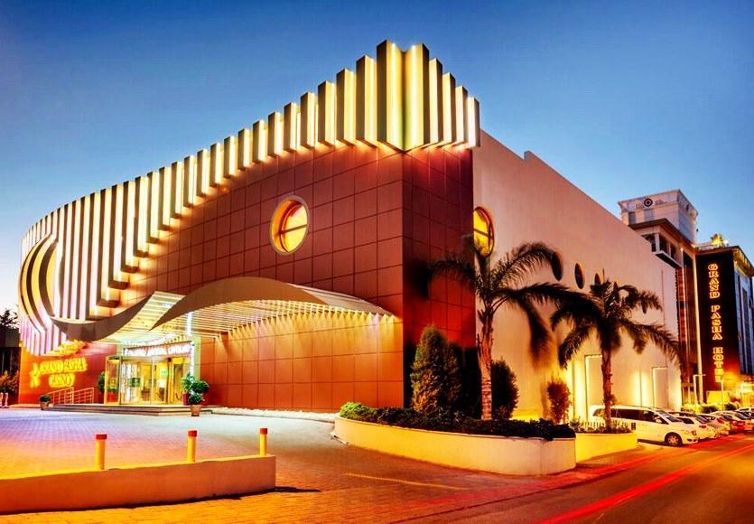 Ada Beach Hotel Karavas エクステリア 写真