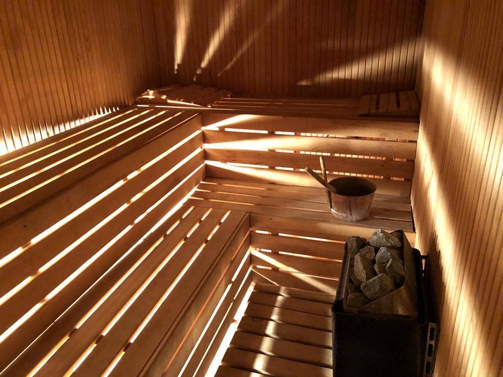Ada Beach Hotel Karavas エクステリア 写真